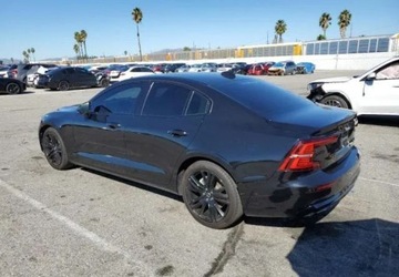 Volvo S60 III 2024 Volvo S60 Auta z USA - Zapytaj o wiecej ofert 2.5 Benzyna 254KM, zdjęcie 13