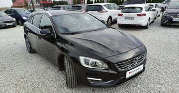 Volvo V60 I Kombi Facelifting 2.0 D4 DRIVE-E 190KM 2017 Volvo V60 2.0D 190kM Automat Led Navi Virtual Radar Skora GWARANCJA 2.0, zdjęcie 9