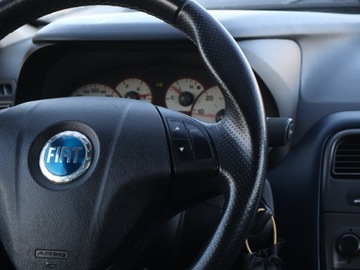 Fiat Punto Grande Punto Hatchback 5d 1.9 Multijet 130KM 2006 Fiat Grande Punto 1.9 MutliJet, Klima,ALU, zdjęcie 18