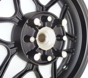 Felga tył X-trail 125