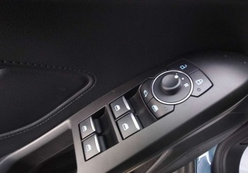 Ford Focus IV 2024 Ford Focus 1.0 Ecoboost Hybrid 125KM M6 Titanium X Salon PL Hybryda 125KM, zdjęcie 16