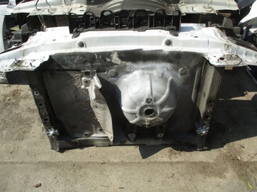 RENAULT CLIO IV HB УСИЛЕНИЕ ЗАДНЕГО РЕМНЯ ВАННА 12-19 ГОД OV369