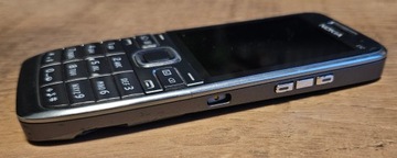 Nokia E52 Silver UNIKAT z wadą ! Dla Kolekcjonera ! Bez Locka !