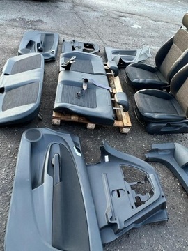 CORSA D FACELIFT 3 DVEŘE SEDADLA POHOVKA BOKY KŮŽE