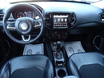 Jeep Compass II SUV 2.0 MJD 140KM 2017 Jeep Compass 2.0 MJD 140KM ,Opening Edytion ,4WD, zdjęcie 9