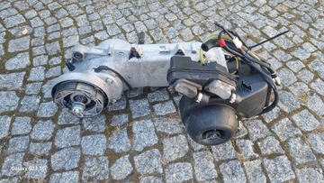 Двигатель Aprilia SR Motard 50 Piaggio Typhoon TPH 2018+ новая модель gw. ботинок.