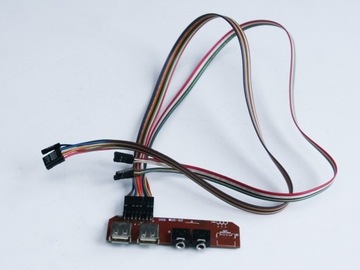 Передняя панель: 2 порта USB + аудио — MUC-02
