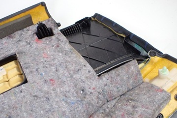 MERCEDES W203 CL COUPE BOCZEK PRAWY TYŁ EUROPA