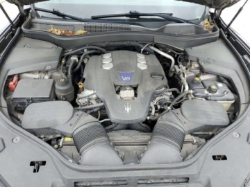 Maserati Levante 2017 Maserati Levante S Sport 2017 3.0l 3.0 Benzyna 424KM, zdjęcie 6