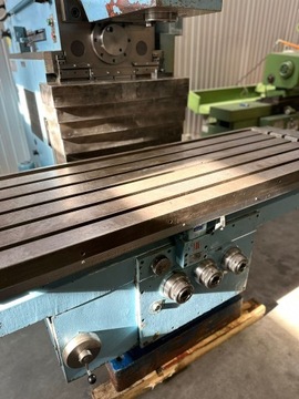 УНИВЕРСАЛЬНЫЙ ФРЕЗЕРНЫЙ СТАНОК ТОС КУРИМ ФГС 50