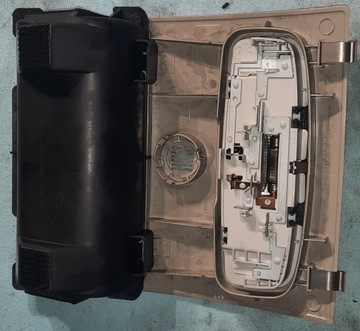 FORD MONDEO MK3 SKŘÍŇKA LAMPA INTERIÉR