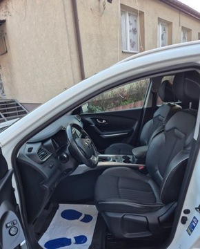 Renault Kadjar Crossover 1.5 dCi 110KM 2015 Renault Kadjar 1.5 DCI Automat BOSE Grzana szyba Zadbany 1.5 Diesel 110KM, zdjęcie 11