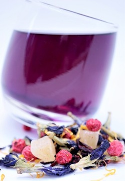 PURPUROWE WYSPY 500 g herbata owocowa z Klitorią piękny kolor pyszny smak