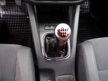 Volkswagen Jetta V 1.6 FSI 115KM 2006 VOLKSWAGEN JETTA 1.6 BENZ ZAMIANA Z NIEMIEC, zdjęcie 16