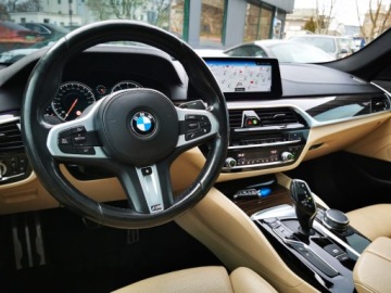 BMW Seria 5 G30-G31 2017 BMW 5 G30 530i xdrive * Mpakiet * Dokumentacja *Bogate wyposażenie, zdjęcie 7