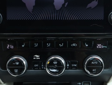 Skoda Octavia III Kombi Facelifting 2.0 TDI 150KM 2019 Skoda Octavia 2.0 TDI, Salon Polska, DSG, Navi, zdjęcie 14