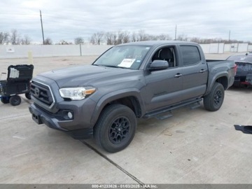 Toyota Tacoma II 2021 Toyota Tacoma 2021r., SR5, od ubezpieczalni 3.5 Benzyna 278KM, zdjęcie 2