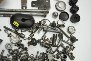 BMW R 1200 C 97-04 БОЛТЫ ВИНТЫ