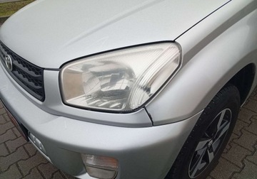 Toyota RAV4 II 1.8 VVTi 125KM 2002 Toyota RAV4 Zarejestrowany - ubezpieczony - 1,8 - 125 KM 1.8 Benzyna 125KM, zdjęcie 4
