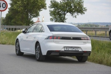 Peugeot 508 II Sedan 1.5 BlueHDI 130KM 2020 Peugeot 508 1.5BlueHDi nawi Android Auto Car Play, zdjęcie 6