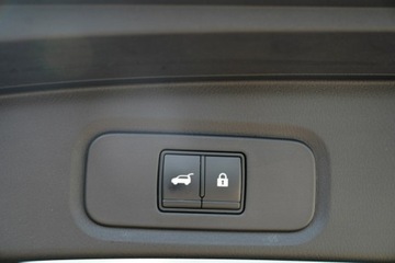 Nissan Qashqai III Crossover 1.3 DIG-T MHEV 158KM 2023 Nissan Qashqai TEKNA+ SKÓRA nawi 4 KAMERY line, zdjęcie 13