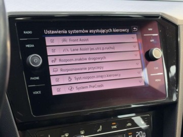 Volkswagen Passat B8 Variant Facelifting 2.0 TDI SCR 150KM 2020 Volkswagen Passat Buisness, FV23, Salon PL, Asystenci, Led, APP, Navi 2.0, zdjęcie 28