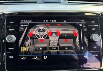 Volkswagen Passat B8 Variant Facelifting 2.0 TDI SCR 150KM 2023 Volkswagen Passat Variant SalonPL Elegance 2.0TDI 150KM Podg.Fotele NAVI T, zdjęcie 25