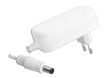 ZASILACZ SIECIOWY 12V/2,5A/30W, WTYK-2,1/5,5 MM