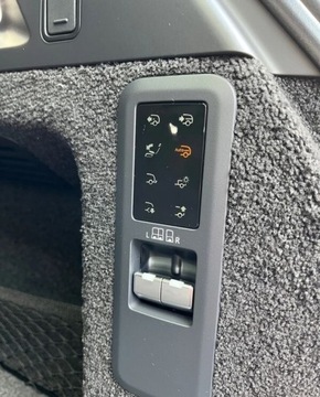 Land Rover Range Rover V SWB 4.4 P535 530KM 2025 Land Rover Range Rover Range Rover 4.4P V8 530 KM AWD Autobiography 5 LAT, zdjęcie 16