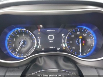 Chrysler Pacifica II 2023 Chrysler Pacifica 2023 Chrysler Pacifica Touring L FWD 3.6 Benzyna 287KM, zdjęcie 6