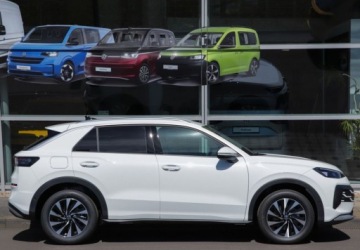 Volkswagen T-Roc I SUV Facelifting 1.5 TSI ACT 150KM 2026 Volkswagen T-Roc Led MAtrix, elektr. pokrywa bagaznika, od reki 1.5, zdjęcie 5