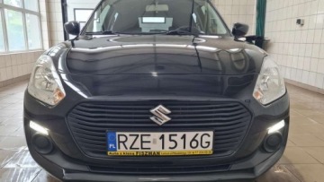 Suzuki Swift VI Hatchback 1.2 DualJet SHVS 90KM 2020 Suzuki Swift 1,2 DualJet SHVS, Hybrid 90 KM, 71 Tys.km, Gwarancja 1.2 90KM, zdjęcie 5