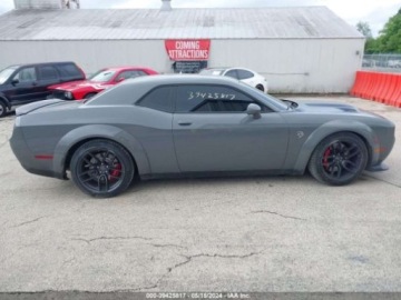 Dodge Challenger III 2018 Dodge Challenger SRT Hellcat Widebody, 2018r., 6.2L 6.2 Benzyna 707KM, zdjęcie 4