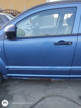 DVEŘE LEVÉ PŘEDNÍ KOMPLETNÍ DODGE CALIBER