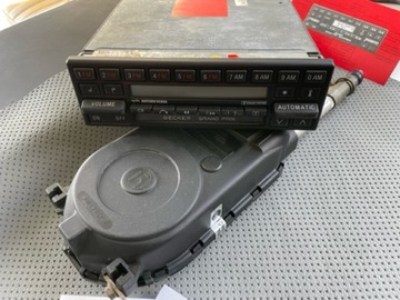 1 Radio Becker Grand Prix Mercedes 560 380 SL SEC