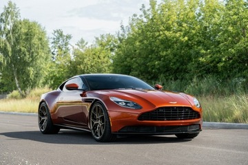 Aston Martin DB11 Coupe 5.2 V12 608KM 2018 Aston Martin DB11 5.2L 608HP V12