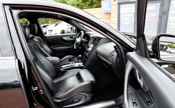 Infiniti FX II 2014 Infiniti FX S 3.0d 238ps Navi Bose Bixenon 4x4 Szyberdach Radar Szwajcaria, zdjęcie 26