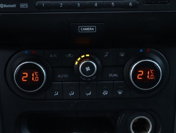 Nissan Qashqai I Crossover Facelifting  1.6 dCi 130KM 2013 Nissan Qashqai 1.6 dCi, Salon Polska, zdjęcie 14