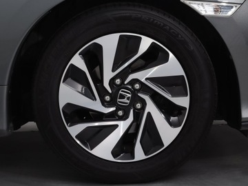 Honda Civic X 2018 Honda Civic 1.0 VTEC Turbo, Salon Polska, zdjęcie 14