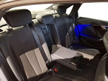 Audi A4 B9 Limousine Facelifting 2.0 35 TFSI 150KM 2024 Audi A4 Limousine Sline Interieur, BangOlufsen, Pakiet Competition, Ambien, zdjęcie 34