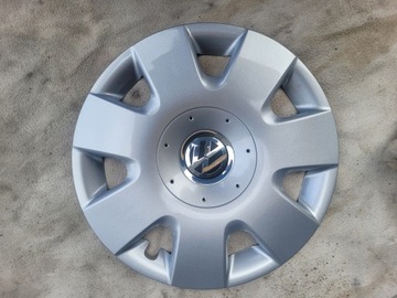 VW POLO 9N 08R KOŁPAKI 15'' ORYGINAŁ KOMPLET 6Q0601147P NOWE KOŁOPAKI