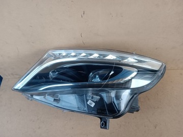 MERCEDES TŘÍDA V FACELIFT FULL LED ČERNÁ SVĚTLO LEVÝ