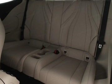 Mercedes CLE Coupe 2.0 200 204KM 2025 MERCEDES-BENZ CLE 200 4-Matic AMG Line 2.0 (204KM) 2025, zdjęcie 9