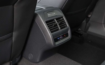 Volkswagen Passat 2025 Volkswagen Passat SYGNATURE, RLine Plus, hak, dostepny od reki 2.0, zdjęcie 15