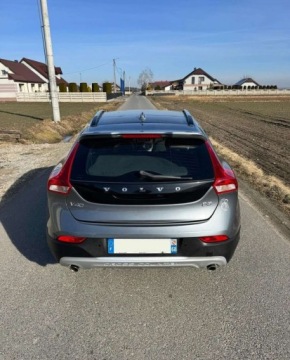 Volvo 2016 Volvo V40 Cross Country Volvo V40 Cross Country D3 Momentum 2.0 Diesel, zdjęcie 3