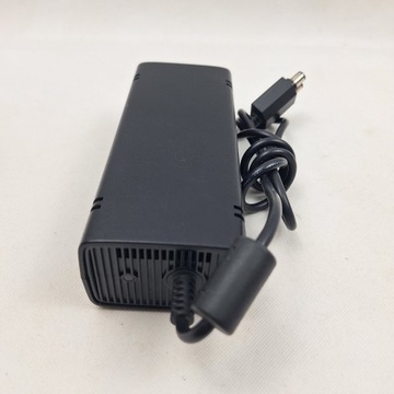 ОРИГИНАЛЬНЫЙ БЛОК ПИТАНИЯ ДЛЯ XBOX 360 SLIM S 135W, проверенный и РАБОТАЮЩИЙ.