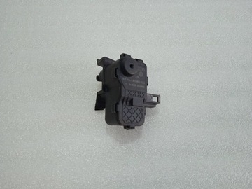 AUDI A4 B8 A5 8T SIŁOWNIK KLAPKI PALIWA 8K0862153D