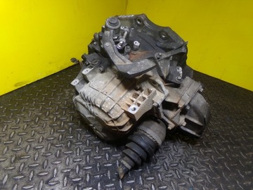 ASTRA J 1.4 T 13R 140KM SKŘÍŇ ŘAZENÍ 6 M32