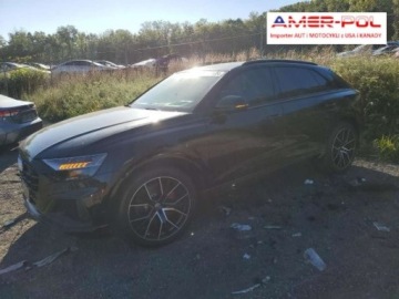 Audi Q8 2019 Audi Q8 2019, 3.0L, 4x4, PRESTIGE S-LINE, od ubezpieczalni 3.0 Benzyna