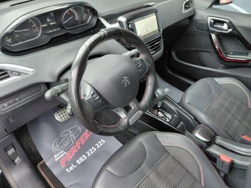 Peugeot 2008 I SUV Facelifting 1.2 PureTech 110KM 2019 Peugeot 2008 GT Line Automat Klimatronik Komputer Tempomat 1.2 Benzyna, zdjęcie 8